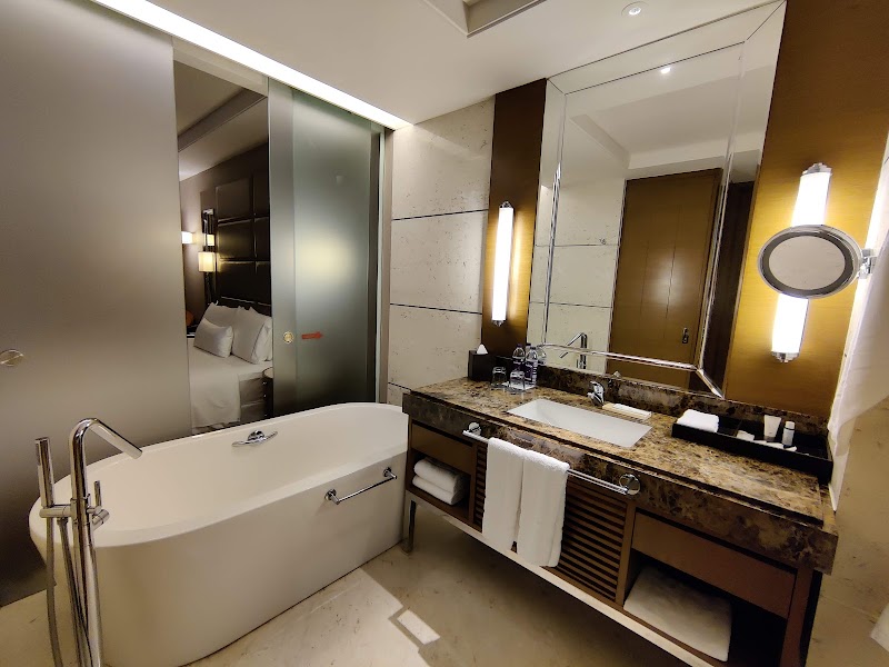 The Westin Chennai Velachery - The Westin Chennai Velachery The Westin, 154, Velachery Main Rd, TN Police Housing Colony, Velachery, Chennai, Tamil Nadu 600042, India