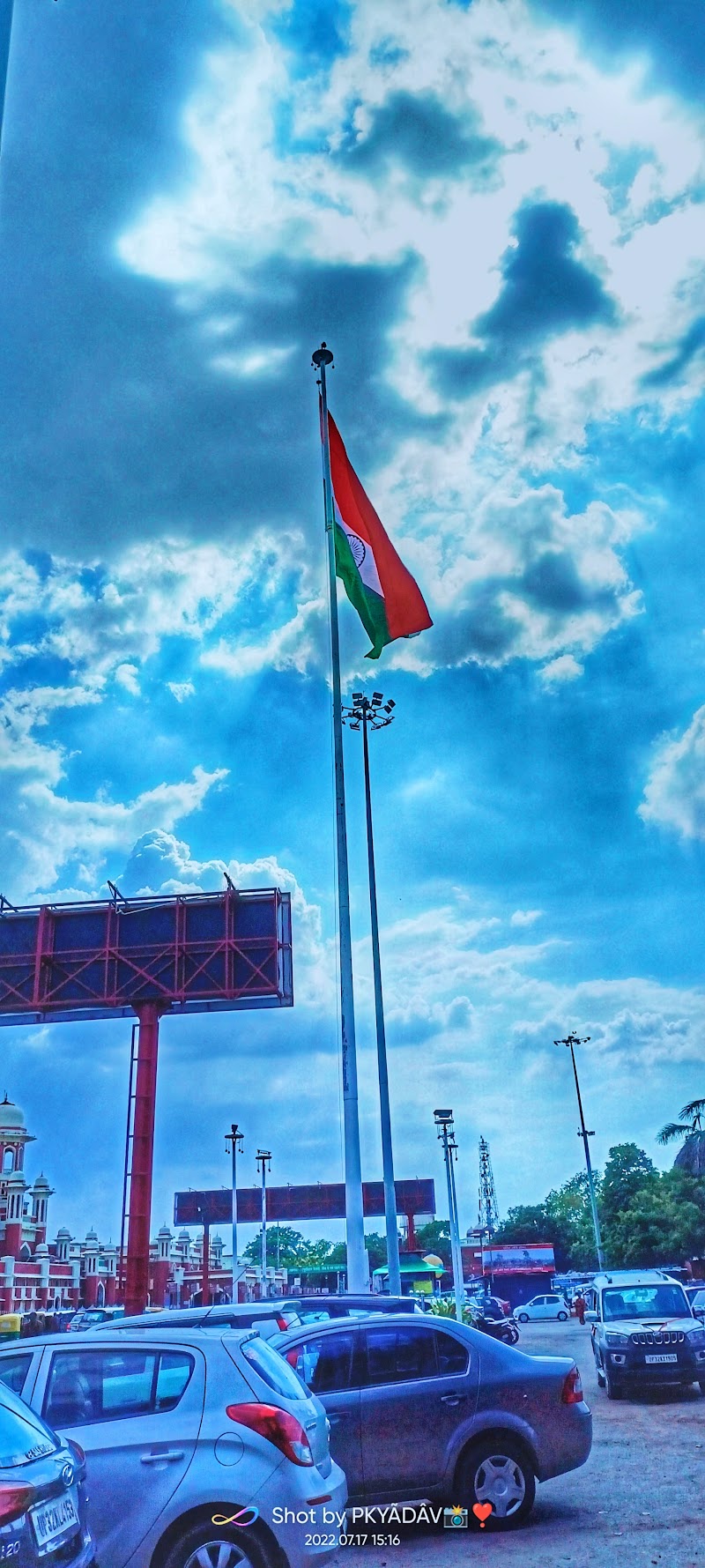 Charbagh Railway Station - Charbagh Railway Station, Rest Camp Colony, Railway Colony, Charbagh, Lucknow, Uttar Pradesh 226004, India