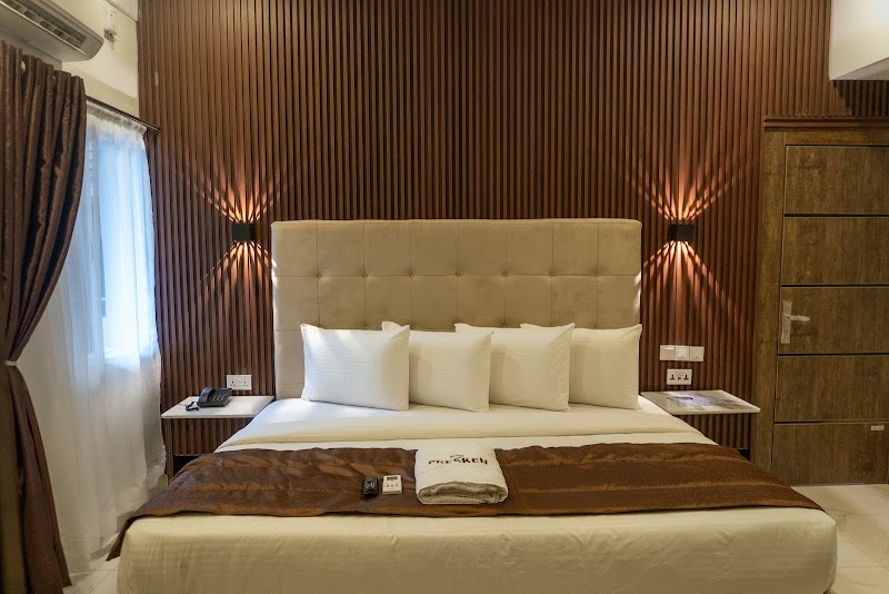 Presken Hotels @ Awolowo Way, Ikeja. - Presken Hotels @ Awolowo Way, Ikeja. 144 Obafemi Awolowo Wy, Allen, Ikeja 100281, Lagos, Nigeria