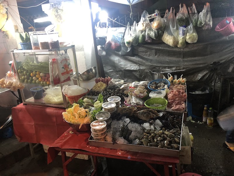 Soi 11 - Soi 11 ไชยยศ เลขที่ 139 Soi Sukhumvit 11, Khwaeng Khlong Toei Nuea, Watthana, Krung Thep Maha Nakhon 10110, Thailand