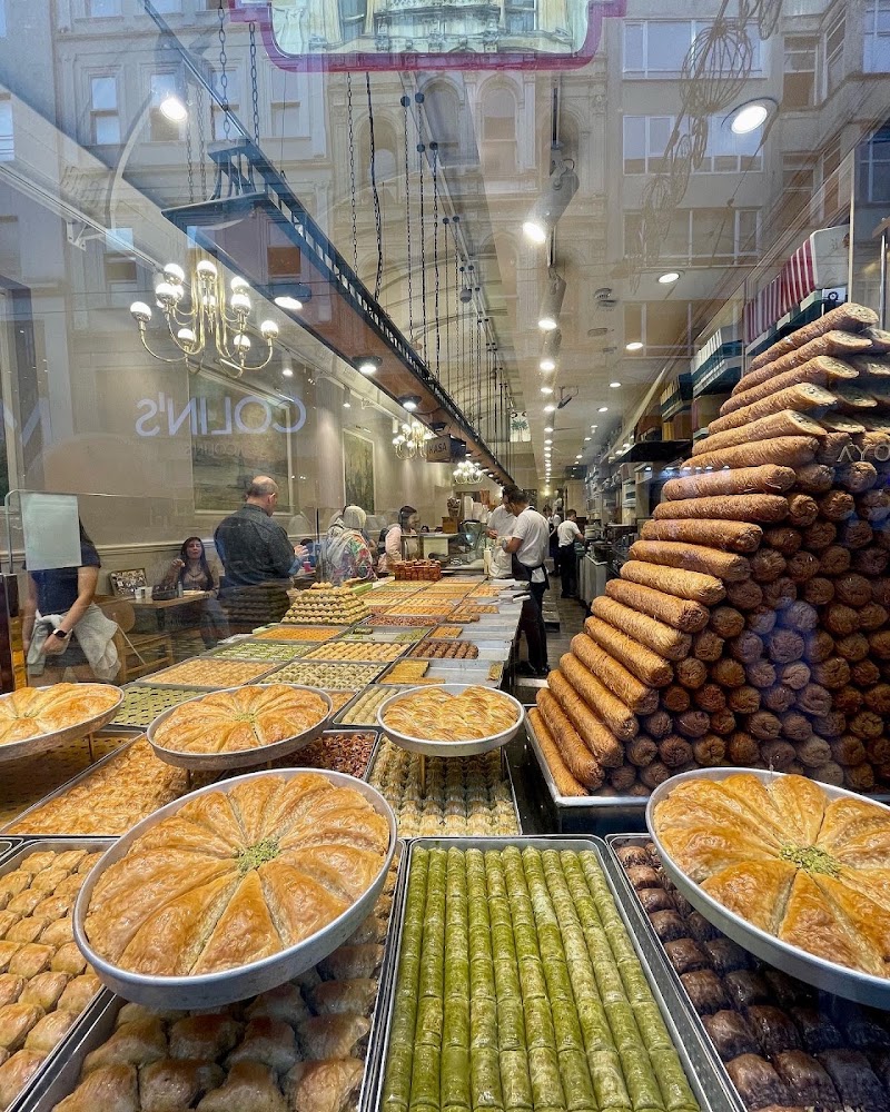 Town Center Istanbul - Town Center Istanbul, Hırka-i Şerif, 34091 Fatih/İstanbul, Türkiye