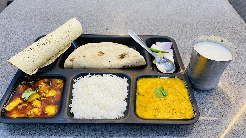 Kanha Restaurant - Kanha Restaurant 102, opposite Bhairav Mandir, Begampura, Suraj Nagar, Ujjain, Madhya Pradesh 456006, India