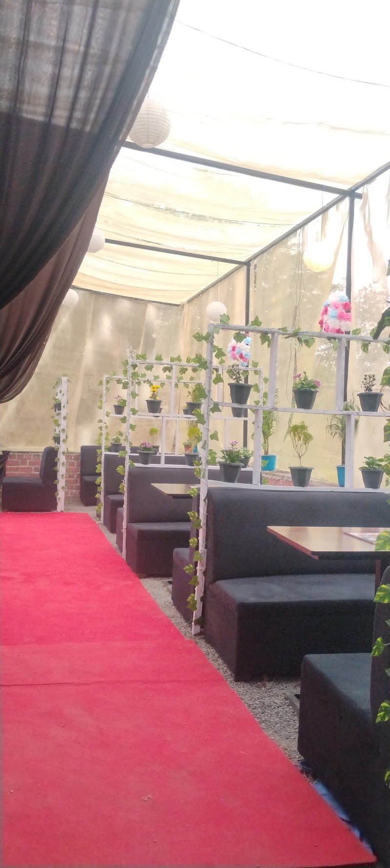 The inside cafe - The inside cafe, Nandai chok, road, Mohara, Rajnandgaon, Chhattisgarh 491441, India