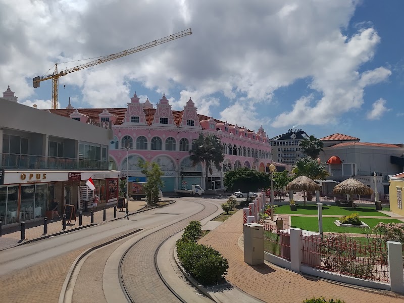 Aruba Streetcar - Aruba Streetcar, GXC5+MHH, Oranjestad, Aruba