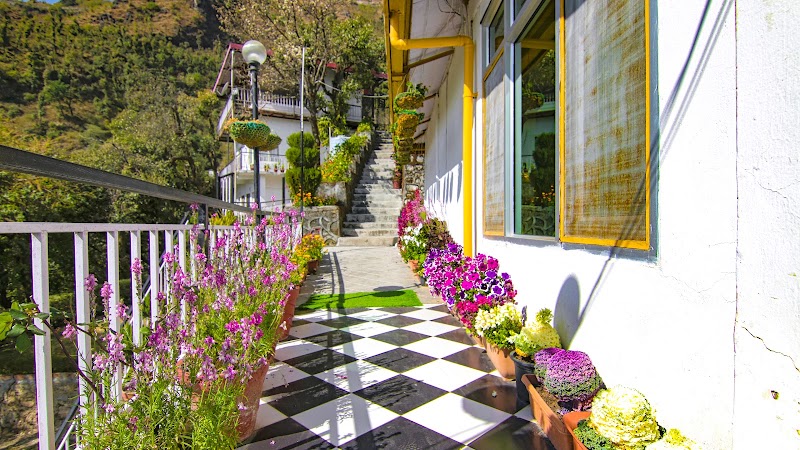 FabHotel The Perfect Hideout - Hotel in Hathipaon Road, Mussoorie - FabHotel The Perfect Hideout - Hotel in Hathipaon Road, Mussoorie Mackinnon's, Cart Rd, Tundhar Village, Sher Garhi, Mussoorie, Uttarakhand 248179, India