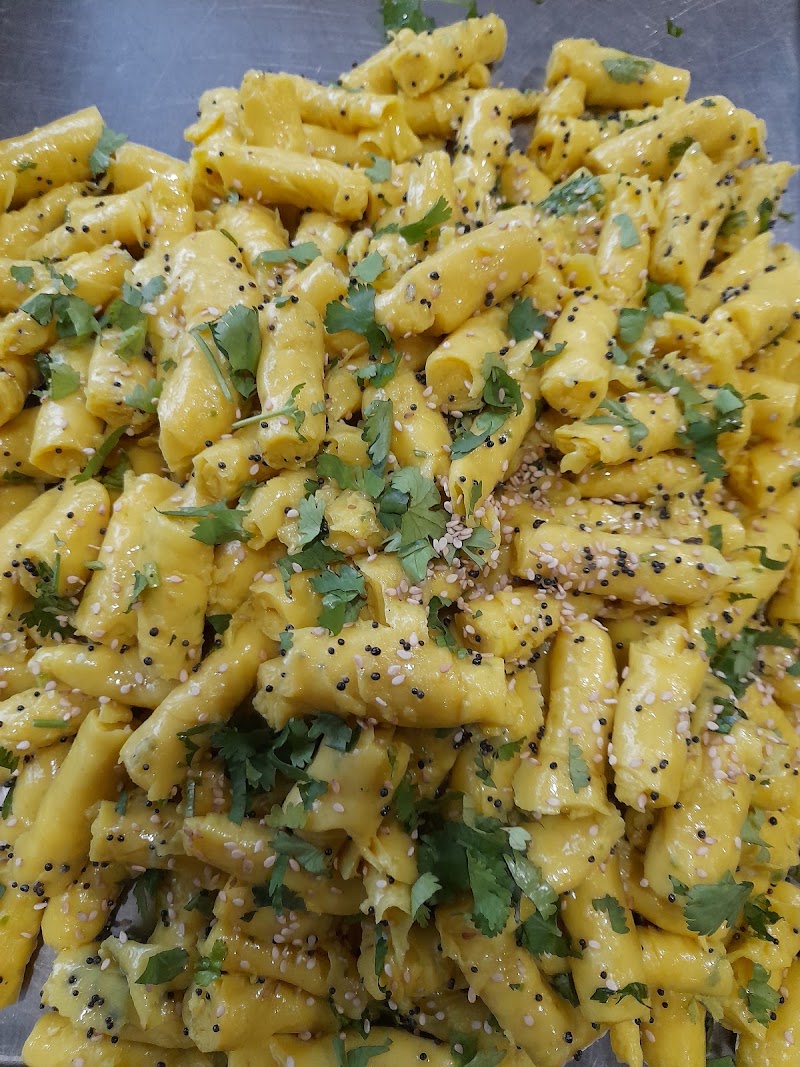 Jai Jalaram Khaman And Surti Locho - Jai Jalaram Khaman And Surti Locho, Sattapir Rd, Sattapir, Mangaliya Wad, Navsari, Gujarat 396445, India