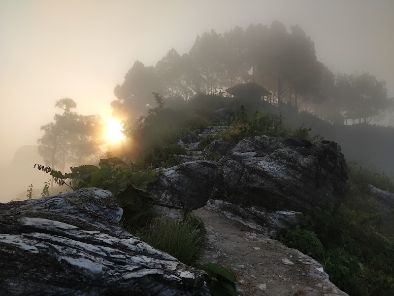 Thani mai/Purankot - Thani mai/Purankot, WCP2+MGR, Dumre-Bandipur Rd, Bandipur, Gandaki Province 33904, Nepal