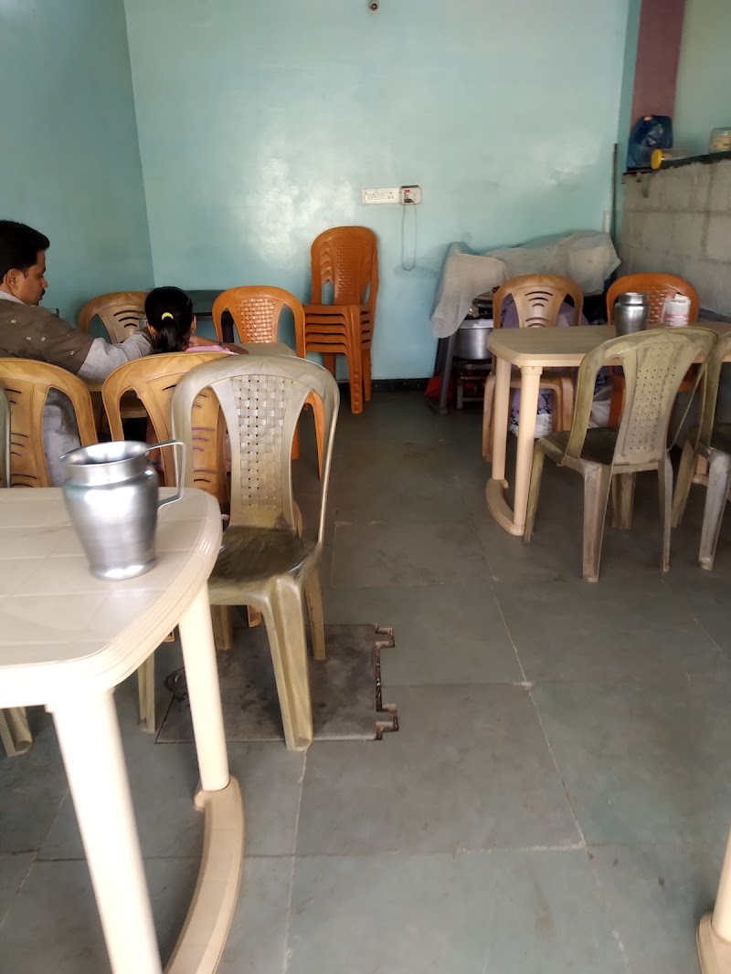 Sri Kottureshwara Benne Dose hotel - Sri Kottureshwara Benne Dose hotel, Jayanagara, CWVM+W94, B Block, Jayanagara B Block, Davangere, Karnataka 577008, India
