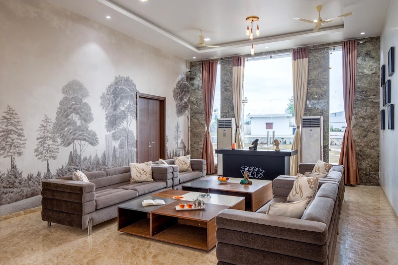 StayVista at Aravali Villa | Premium Villa with Swimming Pool in Udaipur - StayVista at Aravali Villa | Premium Villa with Swimming Pool in Udaipur JMJ7+HP7, Tiger Hills, Badgaon, Lai Ka Gurha, Udaipur, Rajasthan 313011, India