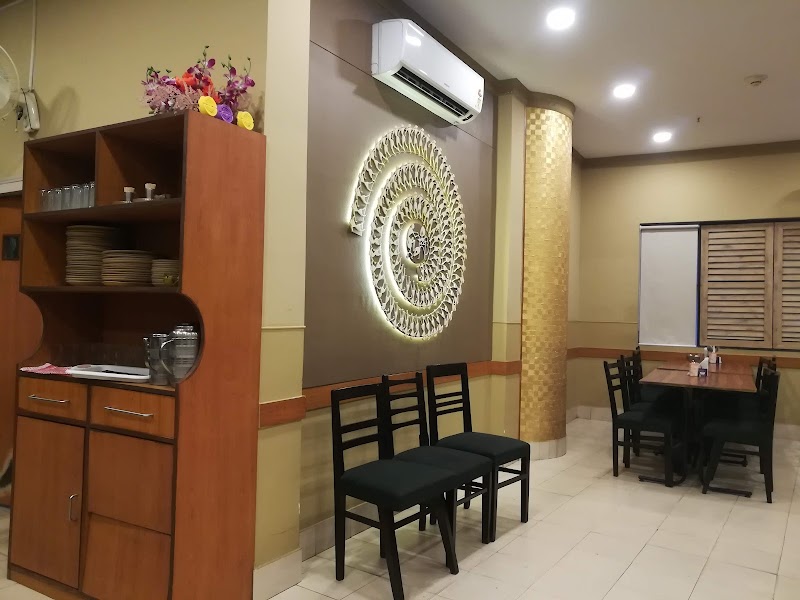 Bhojohori Manna Salt Lake Sector V - Bhojohori Manna Salt Lake Sector V, Podium floor, Globsyn Crystals Building, Plot -11/12, EP Block, Sector V, Bidhannagar, Kolkata, West Bengal 700091, India