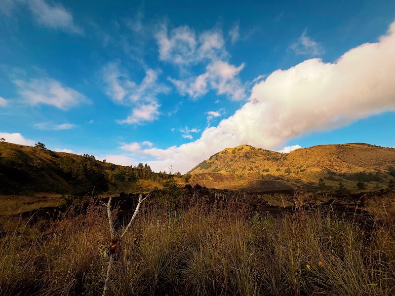 Mount batur sunrise Jeep tour - Mount batur sunrise Jeep tour, Banjar, Jl. Serongga, Songan A, Kec. Kintamani, Kabupaten Bangli, Bali 60652, Indonesia
