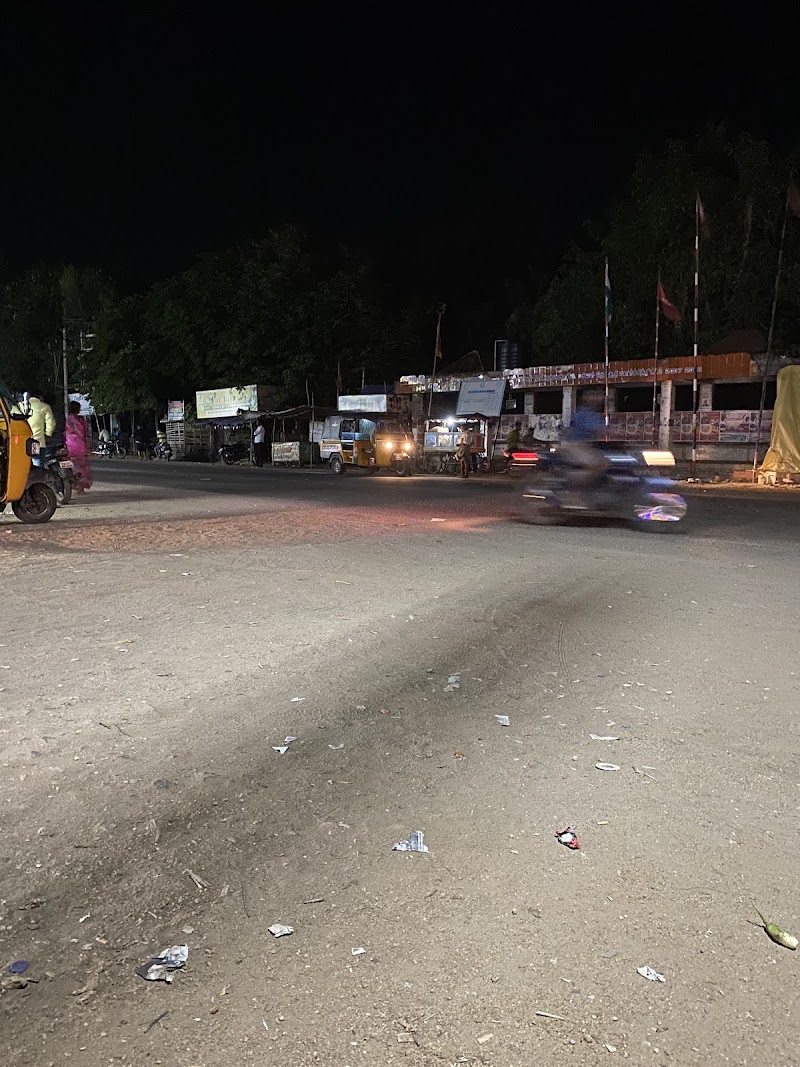KODAIROAD Bus stand - KODAIROAD Bus stand 5WJ6+755, SH 155, Kodai Road, Tamil Nadu 624206, India