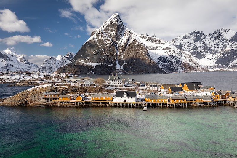 Sakrisøy Rorbuer AS - Sakrisøy Rorbuer AS Sakrisøya 2, 8390 Reine, Norway