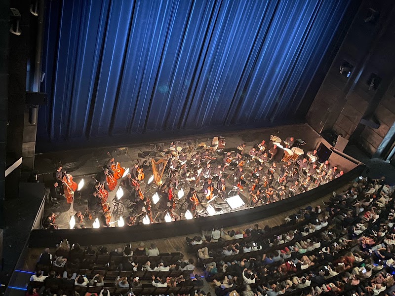 Opéra Bastille - Opéra Bastille Pl. de la Bastille, 75012 Paris, France