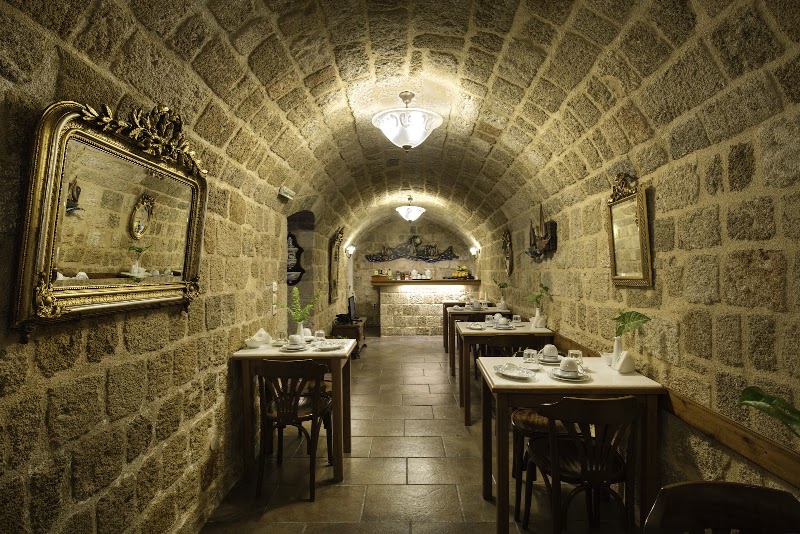 Camelot Traditional & Classic Hotel - Camelot Traditional & Classic Hotel Themistokleous 18 str. Old Town, Rodos 851 00, Greece