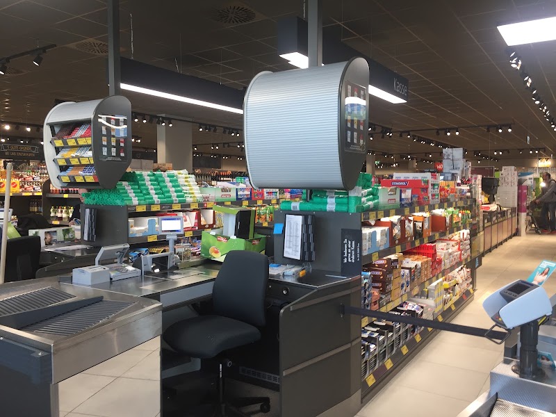ALDI SUISSE - ALDI SUISSE Churerstrasse 12, 9470 Buchs, Switzerland