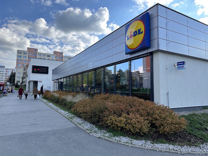 Lidl - Lidl Makovského 1219/27, 163 00 Praha-Praha 17, Czechia