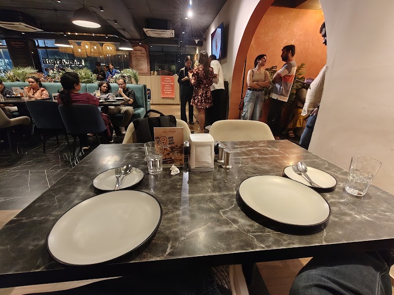 Kake Di Hatti Indiranagar - Kake Di Hatti Indiranagar 2nd & 3rd floor, HAL 2nd Stage, Indiranagar, Bengaluru, Karnataka 560008, India