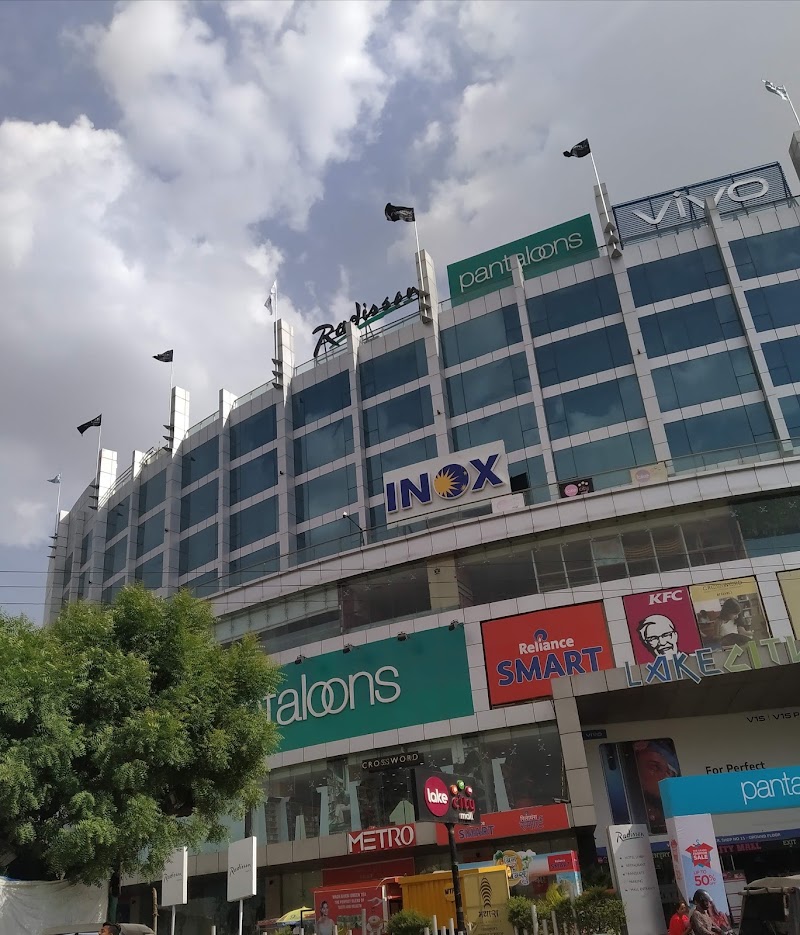 Pantaloons - Pantaloons Lake City Mall, No. 5 & 6, University Rd, Near Ayad Bridge, Shakti Nagar, Udaipur, Rajasthan 313001, India