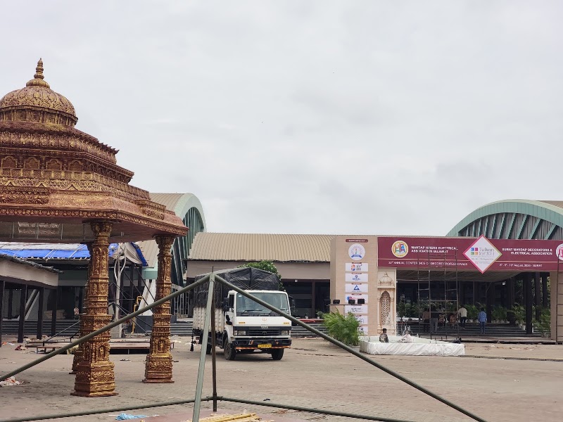 Surat International Exhibition & Convention Centre - Surat International Exhibition & Convention Centre, 146/B, Althan - Sarsana Rd, near Khajod, Chowkdi, Sarsana, Surat, Gujarat 395007, India