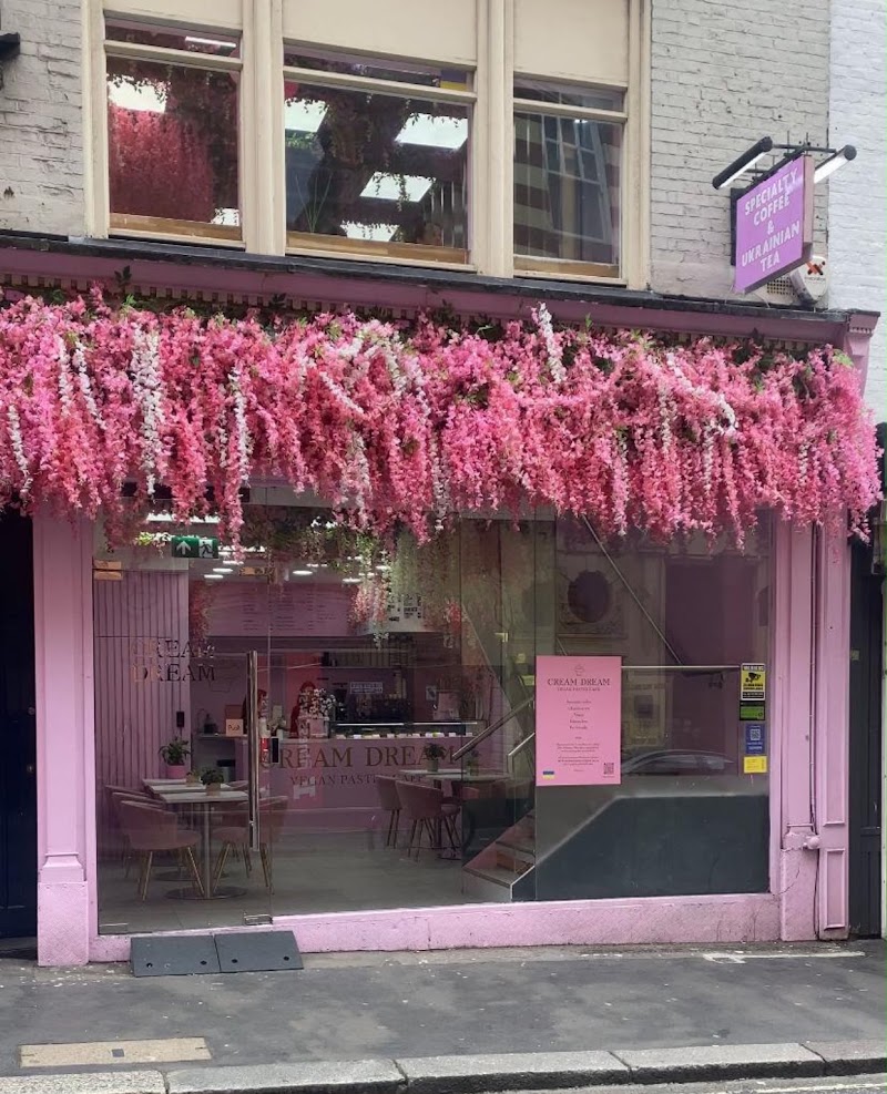 Cream Dream – Plant-Based and Gluten Free Cafe - Cream Dream – Plant-Based and Gluten Free Cafe 46 Bedford St, London WC2E 9HA, UK