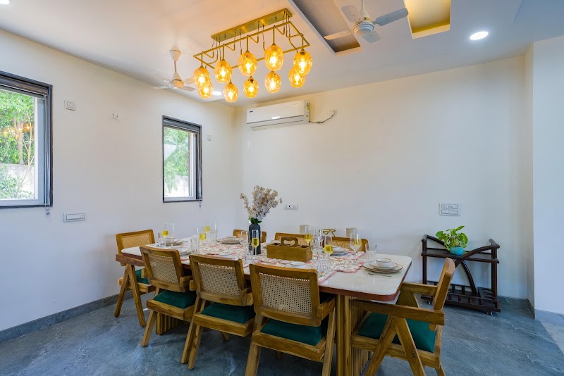ELIVAAS AdhiVa Retreat - Luxury Villa in Delhi | 5 BHK Farmhouse with Private Pool - ELIVAAS AdhiVa Retreat - Luxury Villa in Delhi | 5 BHK Farmhouse with Private Pool Plot No: A-17, Uppal Farms, Bilaspur Kalan, Gurugram, Haryana 122413, India