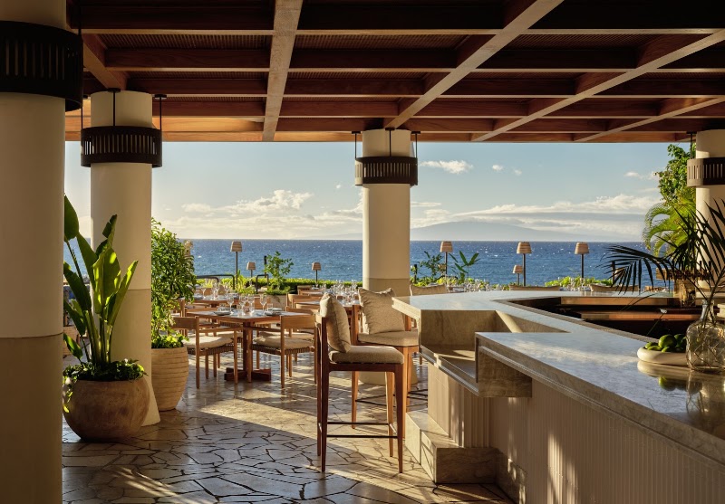 Ferraro's Restaurant & Bar - Ferraro's Restaurant & Bar 3900 Wailea Alanui Dr, Kihei, HI 96753, USA