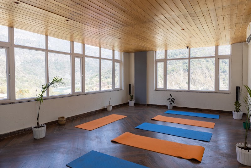 Vyom Boutique Hotel Rishikesh - Vyom Boutique Hotel Rishikesh NH 58, Badrinath Marg, Tapovan, Rishikesh, Uttarakhand 249192, India