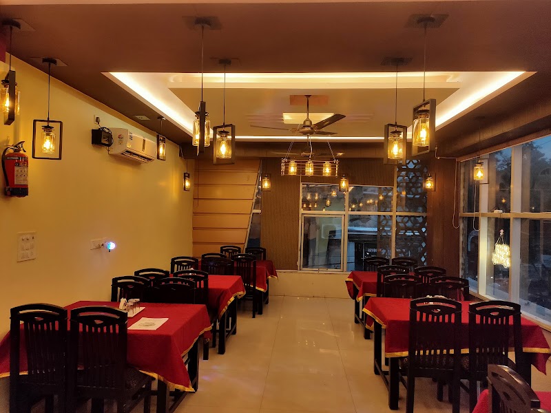 Hotel Devbhoomi Inn - Hotel Devbhoomi Inn Dehradun Rd, near P.N.B bank, Adarsh Gram, Rishikesh, Uttarakhand 249201, India