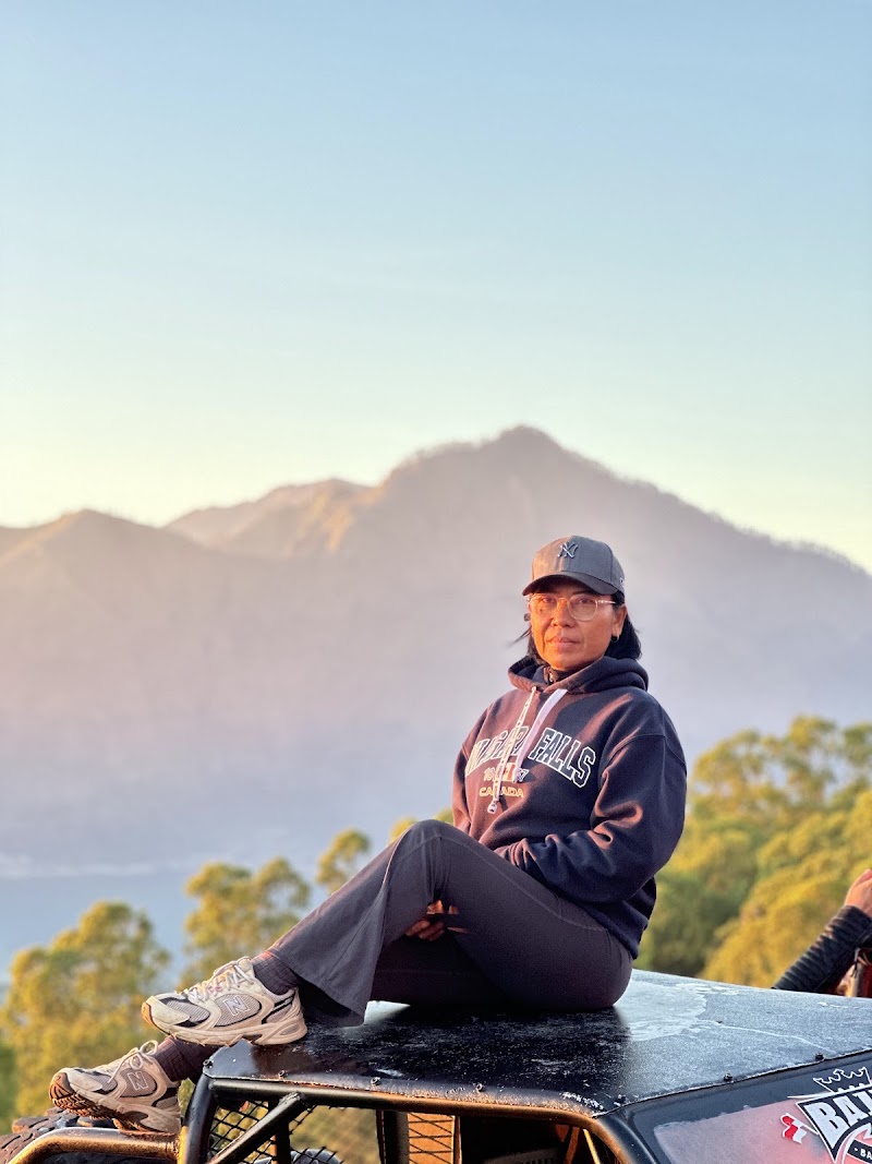 Mount batur sunrise jeep tour - Mount batur sunrise jeep tour, F7R7+434, Jl. Dewisita, Ubud, Kecamatan Ubud, Kabupaten Gianyar, Bali 80571, Indonesia