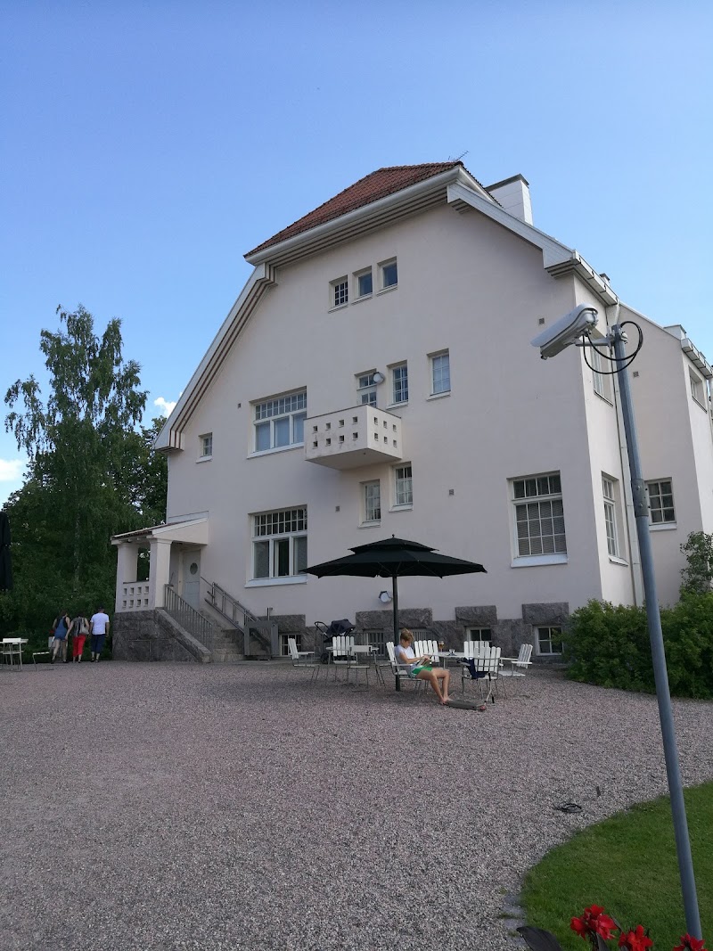 Tamminiemi - Tamminiemi, Seurasaarentie 15, 00250 Helsinki, Finland