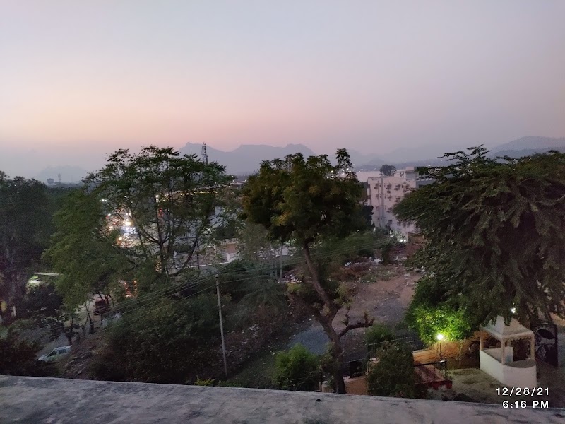 Ambavgarh Retreat - Ambavgarh Retreat 46 Near Fateh Sagar Lake, HMRH+2QV, Ambamata, Udaipur, Rajasthan 313004, India