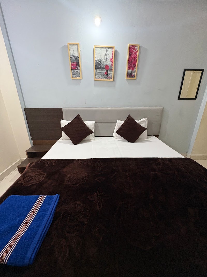 Khandelwal Guest House - Khandelwal Guest House, Mahakal Ghati, 5/10, Bharat Mata Mandir Marg, near Choubis Khamba, Jaisinghpura, Ujjain, Madhya Pradesh 456001, India