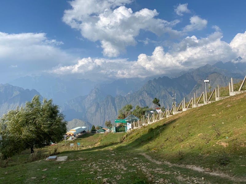 Ski & Snow Cliff Top Club Holiday Resort at Auli, Uttarakhand - Ski & Snow Cliff Top Club Holiday Resort at Auli, Uttarakhand The Cliff Top Club, Auli, Auli Laga Joshimath, Auli Laga Salude, Uttarakhand 246443, India