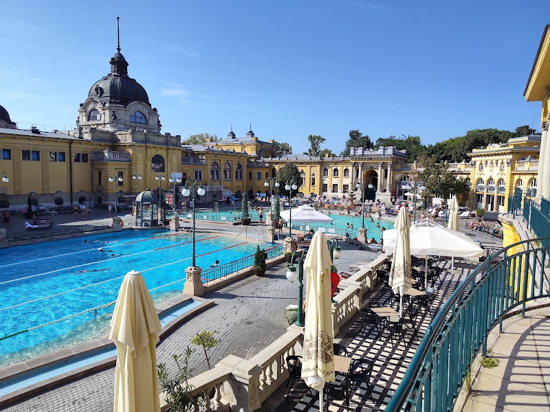 Széchenyi Thermal Bath - Széchenyi Thermal Bath Budapest, Állatkerti krt. 9-11, 1146 Hungary