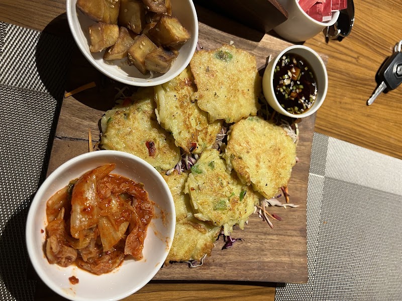 Gyase cafe & restaurant - Gyase cafe & restaurant GH road, near sonam wanchuk stadium, Leh, 194101