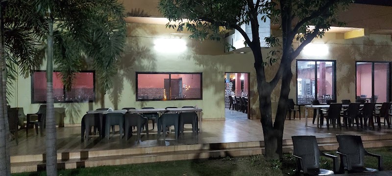 SUKHCHAIN DHABA - SUKHCHAIN DHABA, Thakur Tola, Chhattisgarh 491443, India