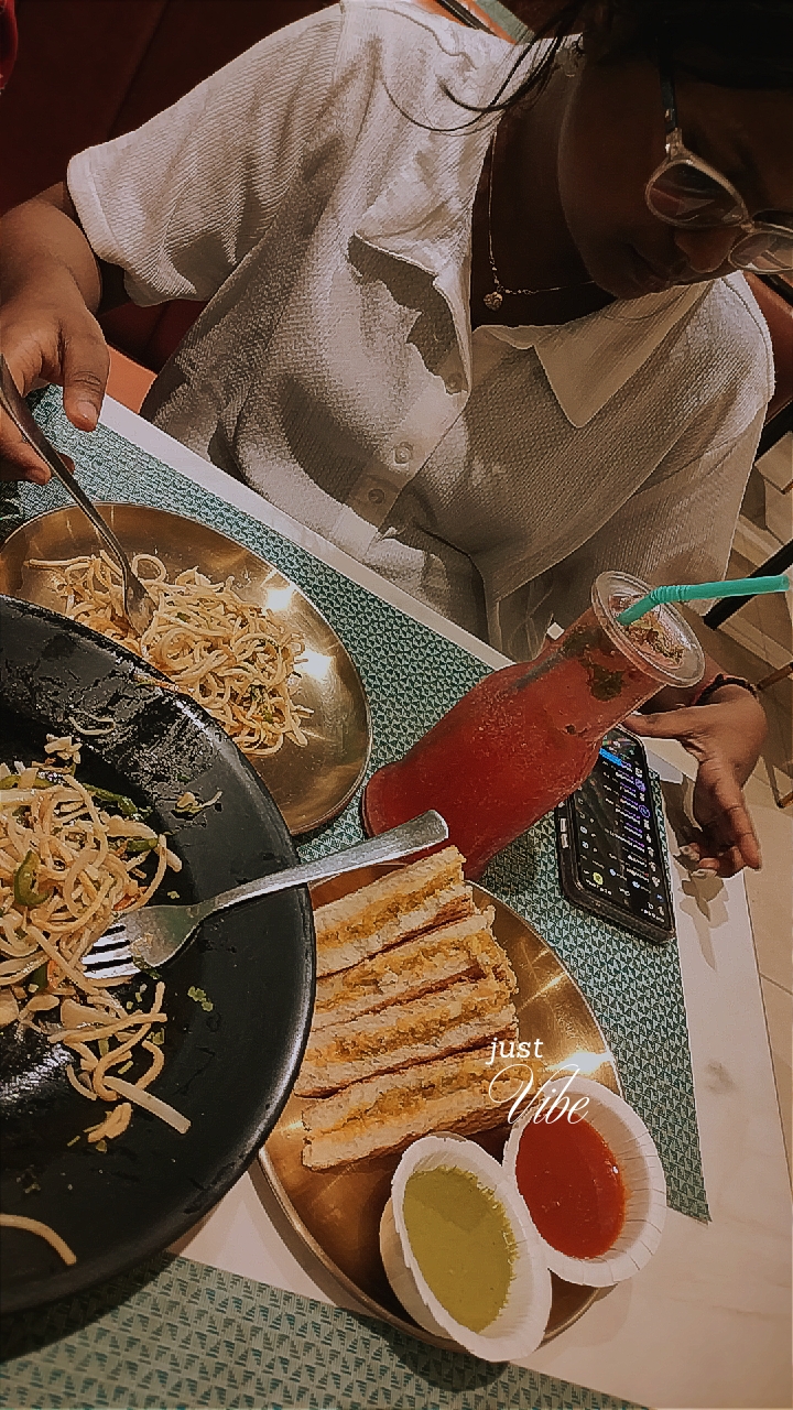 Wok n Talk Fine Dine Cafe - Wok n Talk Fine Dine Cafe, infront of IDFC FIRST BANK, Pujari Complex, Dharam Nagar, Tagore Nagar, Raipur, Mathpurena, Chhattisgarh 492001, India