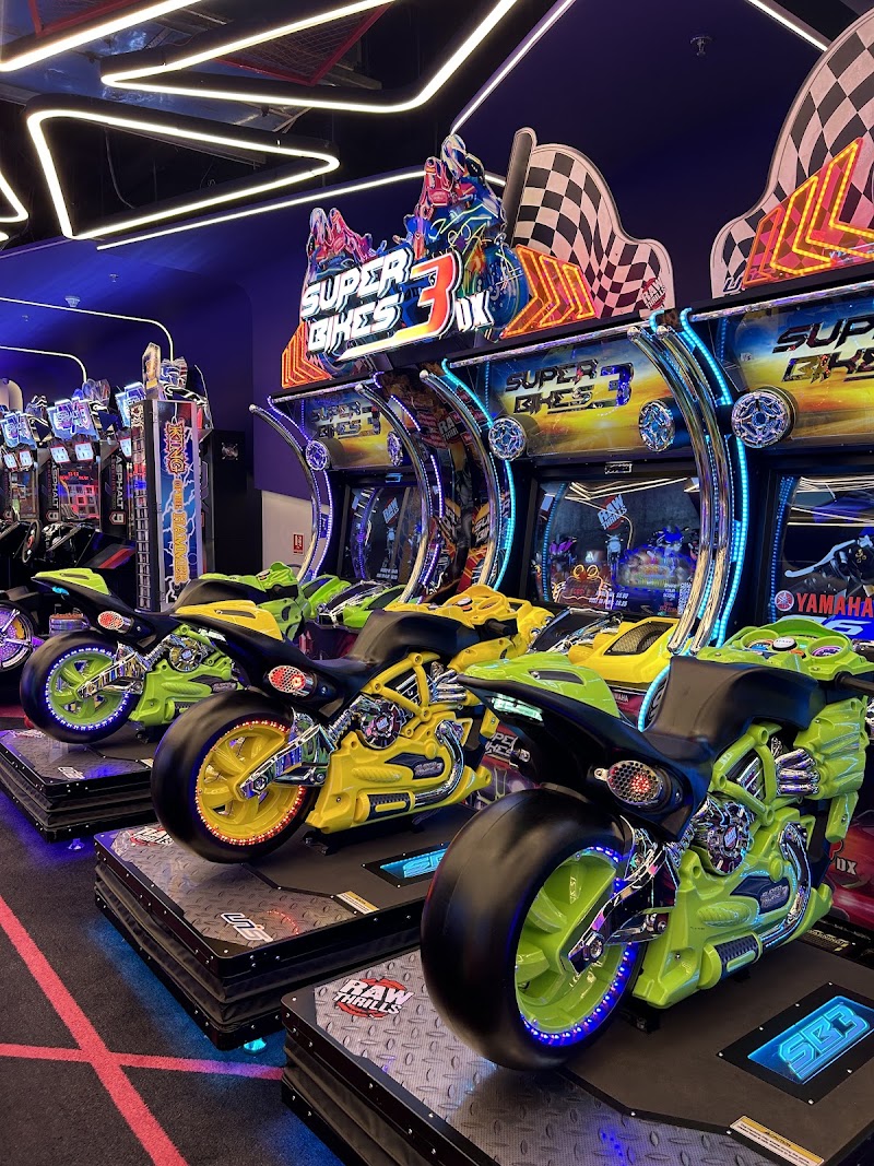 Amoeba Sports Bar - Amoeba Sports Bar F-33,34, 35,36, Lal Bahadur Shastri Marg, Ashok Nagar, Kurla, Mumbai, Maharashtra 400070, India