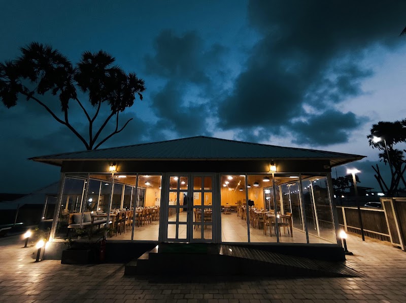 Praveg Beach Resort, Nagoa, Diu - Praveg Beach Resort, Nagoa, Diu, Near Nagoa Beach, DDH Beach Rd, Dadra and Nagar Haveli and Daman and Diu 362520, India