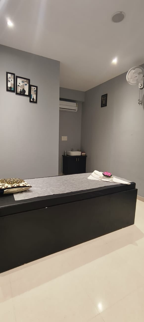Hilton Wellness Spa - Hilton Wellness Spa, 1st floor, above Kanti Sweets, Balagere Main road, Main road, Varthur, Balagere, Bengaluru, Karnataka 560087, India