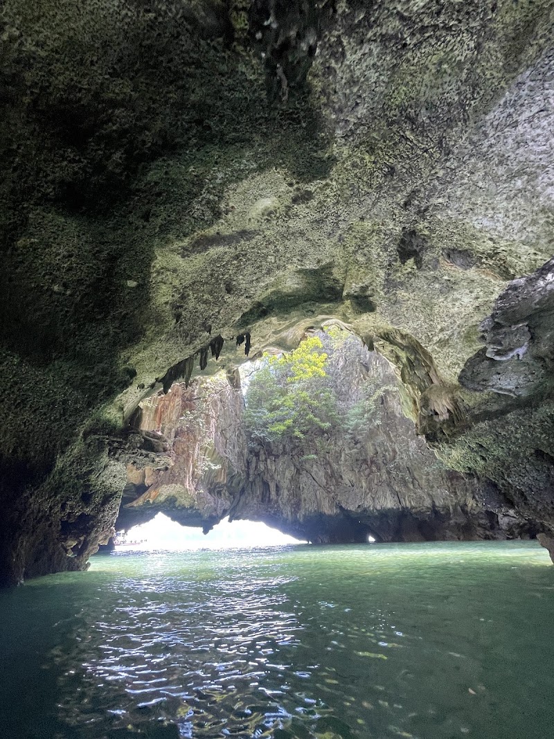 Bat Cave - Bat Cave 2R5P+7JC, Ao Nang, Mueang Krabi District, Krabi 81000, Thailand