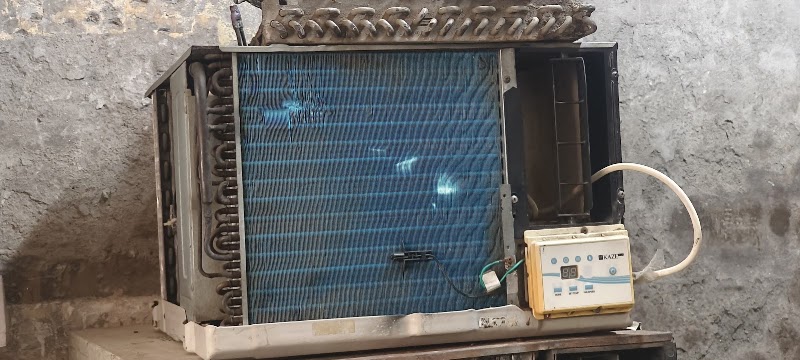 Malik Sirf second hand ac sell and purchase / old Ac sale and purchase - Malik Sirf second hand ac sell and purchase / old Ac sale and purchase Shop no 82, near Agarwal trader, Nyay Khand III, Indirapuram, Ghaziabad, Uttar Pradesh 201014, India
