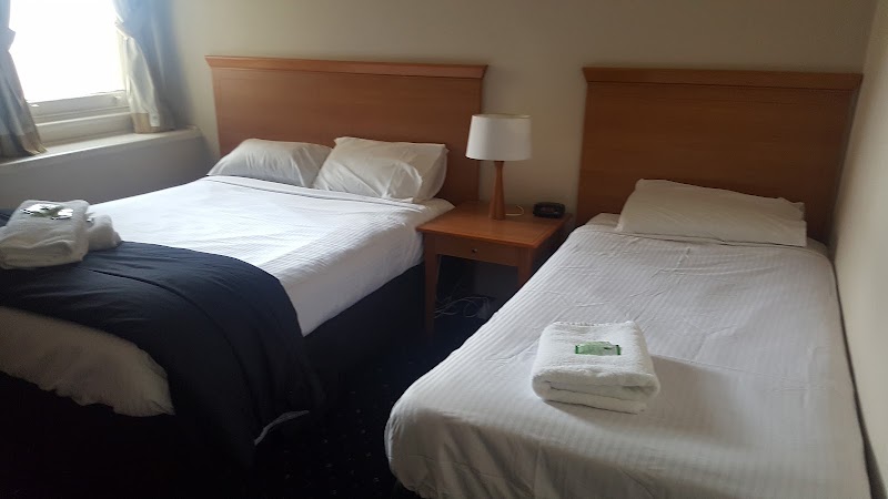 Gardners Inn Hotel - Gardners Inn Hotel 255 Great Western Hwy, Blackheath NSW 2785, Australia