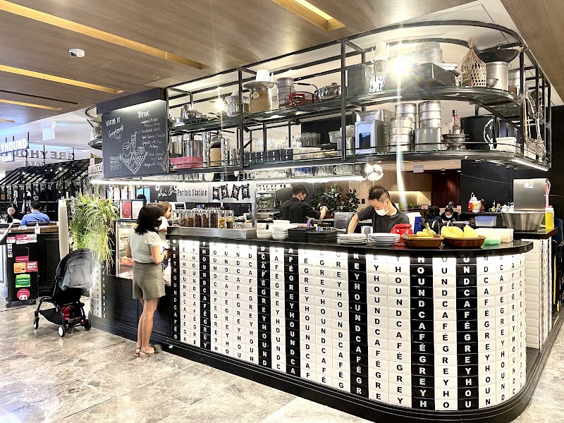 Paragon - Paragon 290 Orchard Rd, Singapore 238859