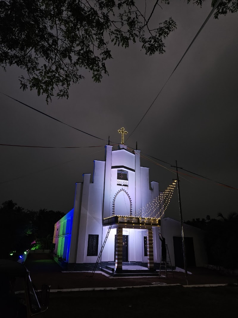 St. Stephen's Malankara Catholic Church, Kottaparambu - St. Stephen's Malankara Catholic Church, Kottaparambu W6J5+4V9, Malappuram, Kerala 679321, India