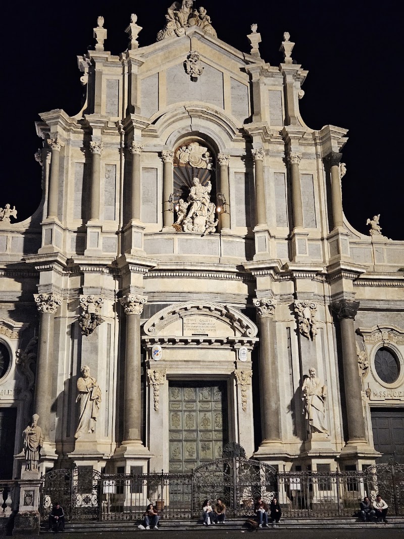 Centro Storico Catania - Centro Storico Catania, Piazza Vincenzo Bellini, 95131 Catania CT, Italy