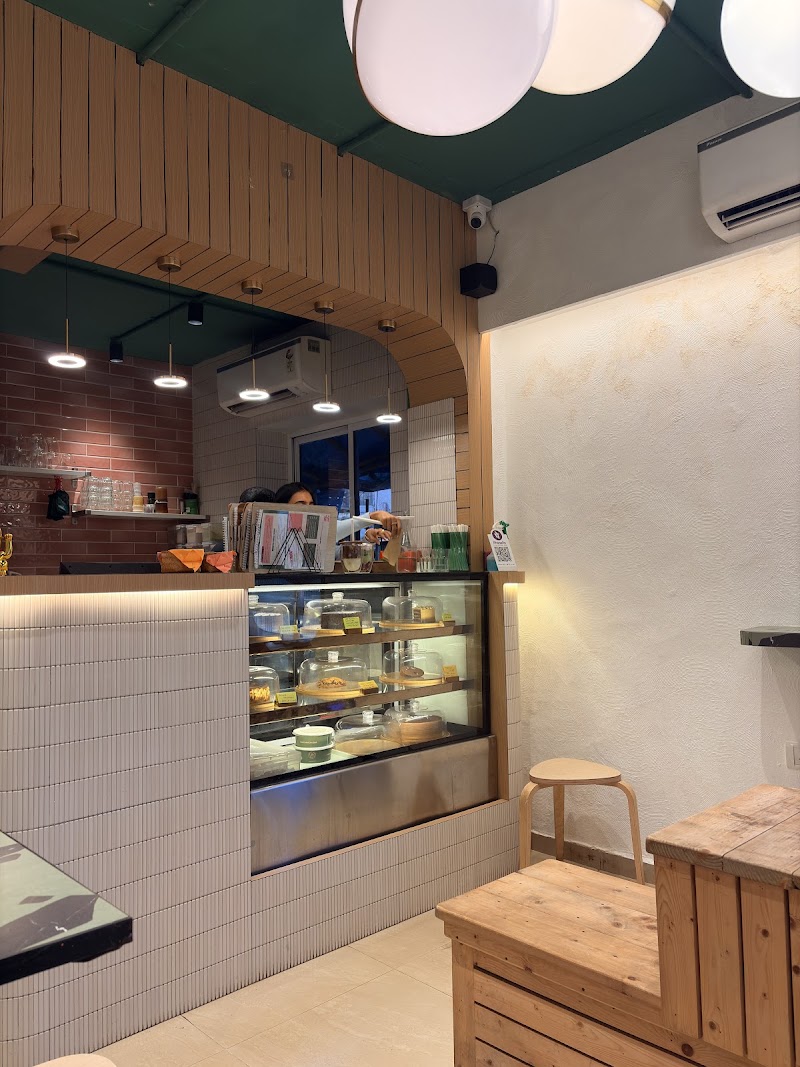 Tokyo Matcha Bar & Cafe - Tokyo Matcha Bar & Cafe, Silvilla House, Chapel Rd, next to Lovely Stores, St Sebastian Colony, Ranwar, Bandra West, Mumbai, Maharashtra 400050, India