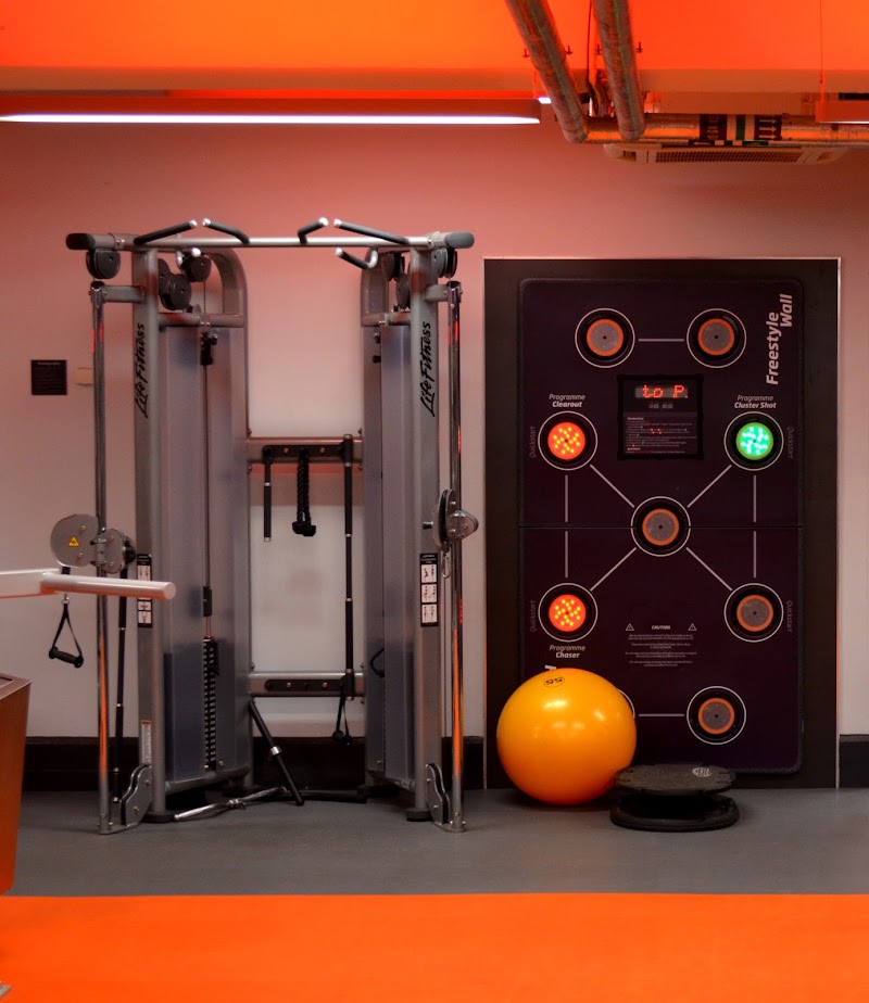 Fitness First Liverpool St - Fitness First Liverpool St, Unit 12, Liverpool Street Station, London EC2M 7PY, UK