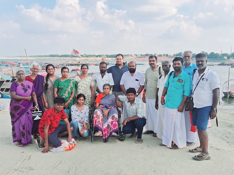 Kashi Ayodhya Tour & Travels-Intrips